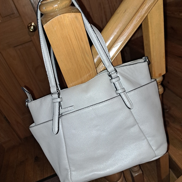 Dana Buchman (Cream) Faux Leather Shoulder Bag - Picture 2 of 9